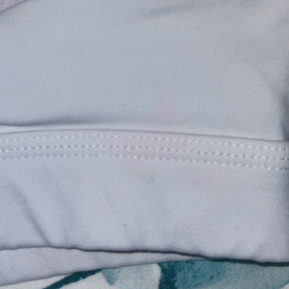 💗 3/$10 💗 Savage Barbell Knotty Back Sports Bra White Size Small - Picture 9 of 11